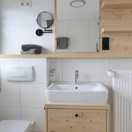 Family Mountain Privates Haus 10 Pers 4 Schlafzimmer Wifi Near Lift بيت للعطل وينتربرغ