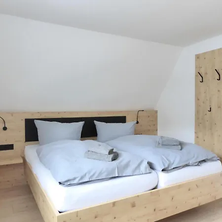 Family Mountain Privates Haus 10 Pers 4 Schlafzimmer Wifi Near Lift Vakantiehuis